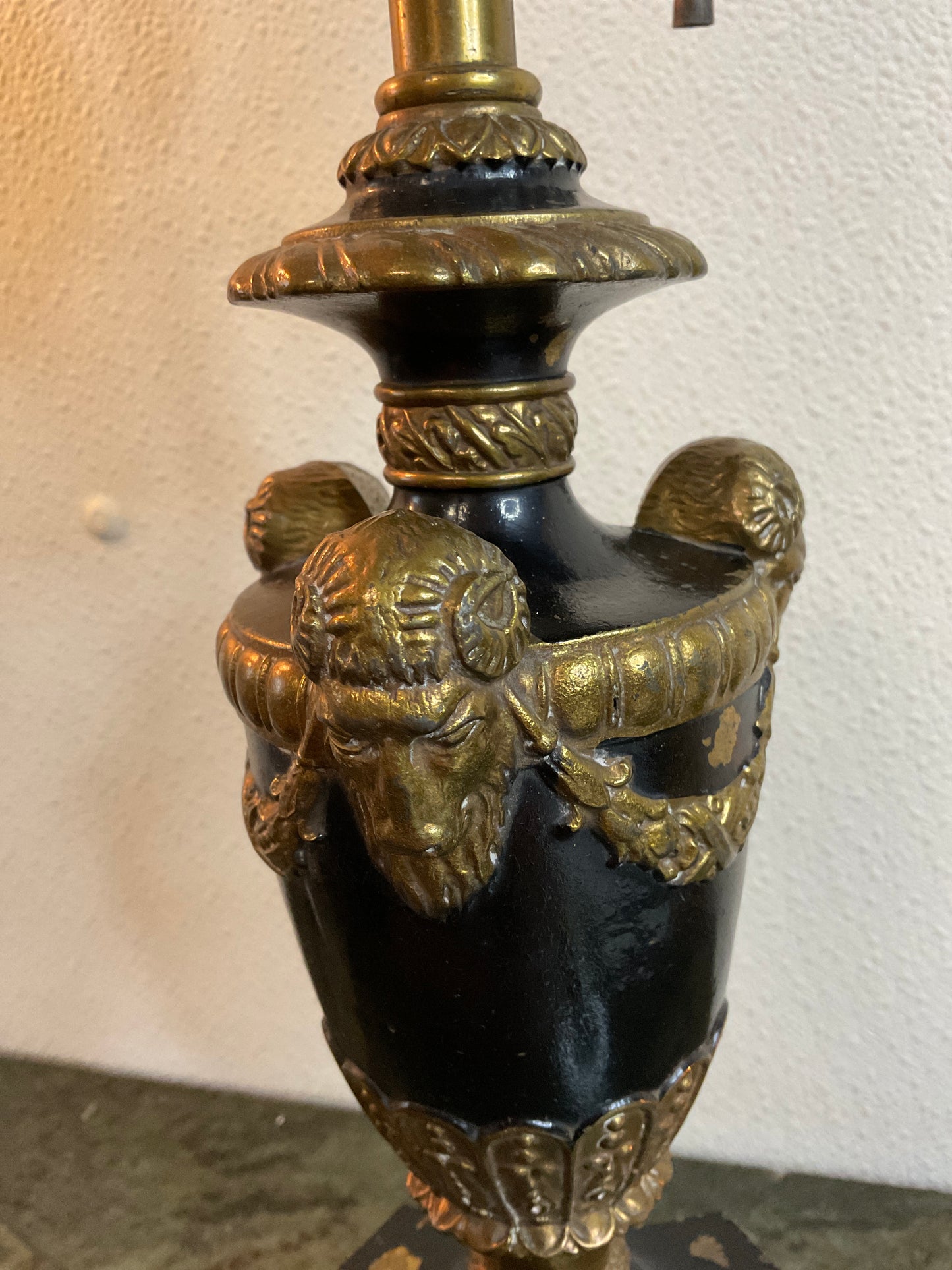 Vintage 2 Light Table Lamp
