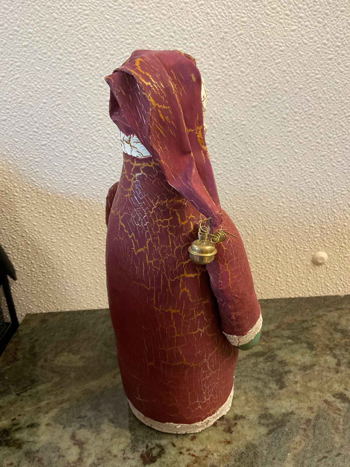 Enesco Aleta Breese Folk Art Santa Figurine