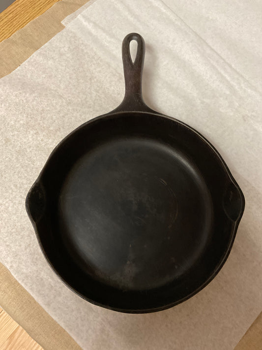 #9 Wagner Ware Cast Iron Skillet