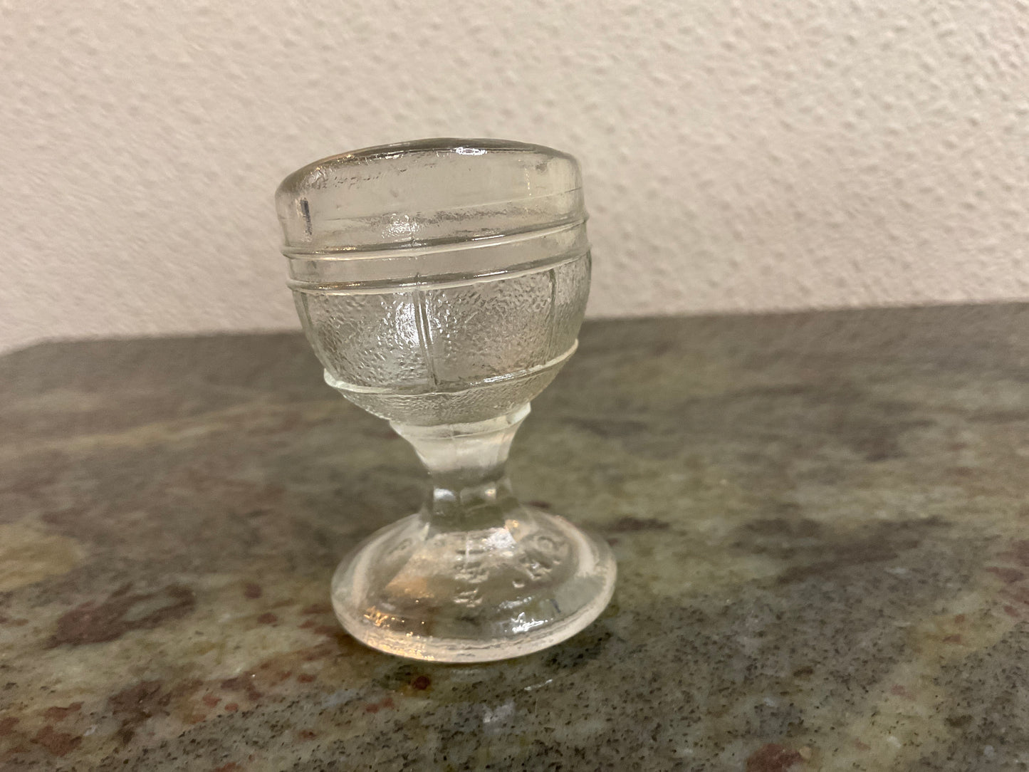 Vtg Clear Glass Medicine Eye Wash Cup