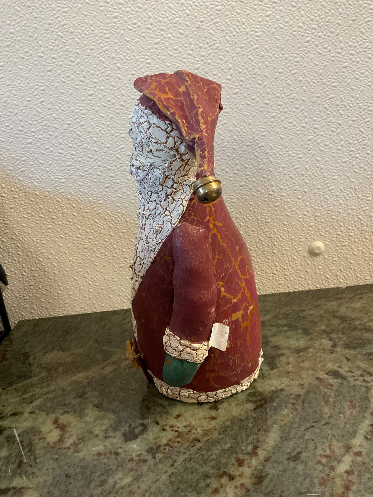 Enesco Aleta Breese Primitive Santa Figurine