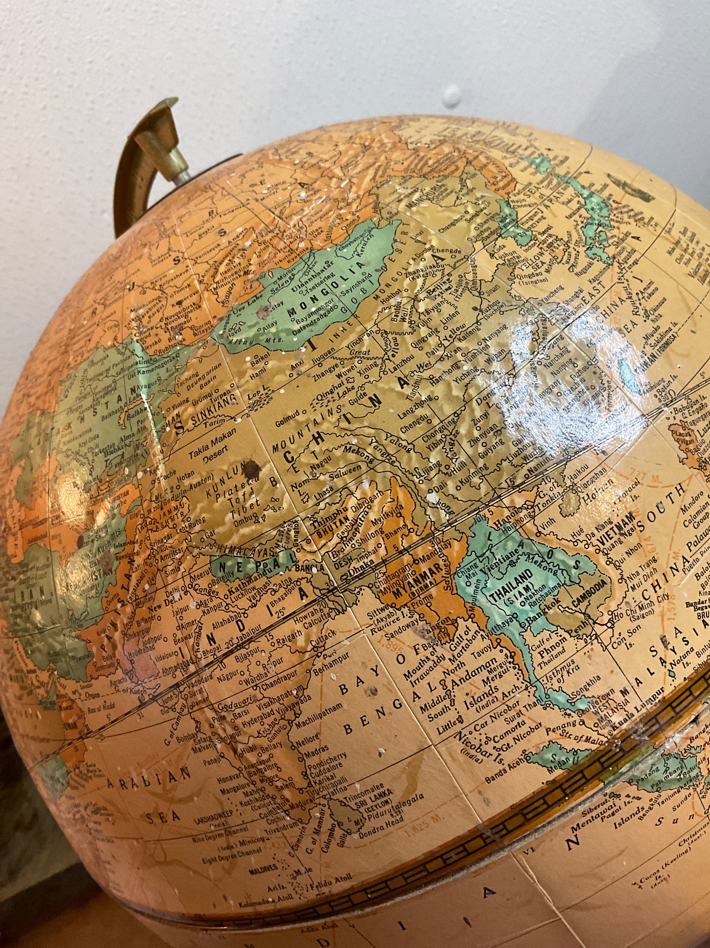 Vintage George F Cram World Globe