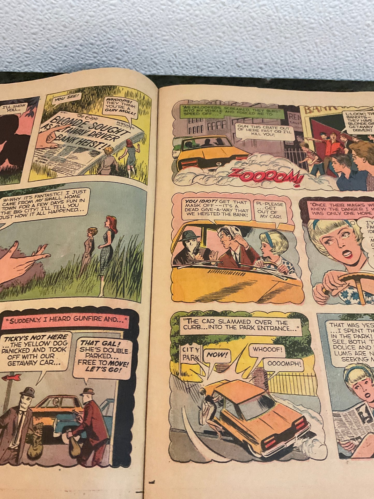 Comic Book. Land of the Giants