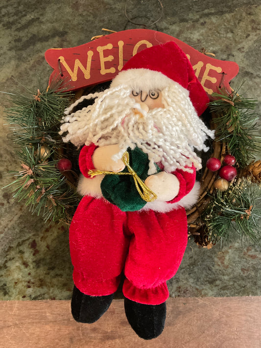 Small Santa Welcome Wreath