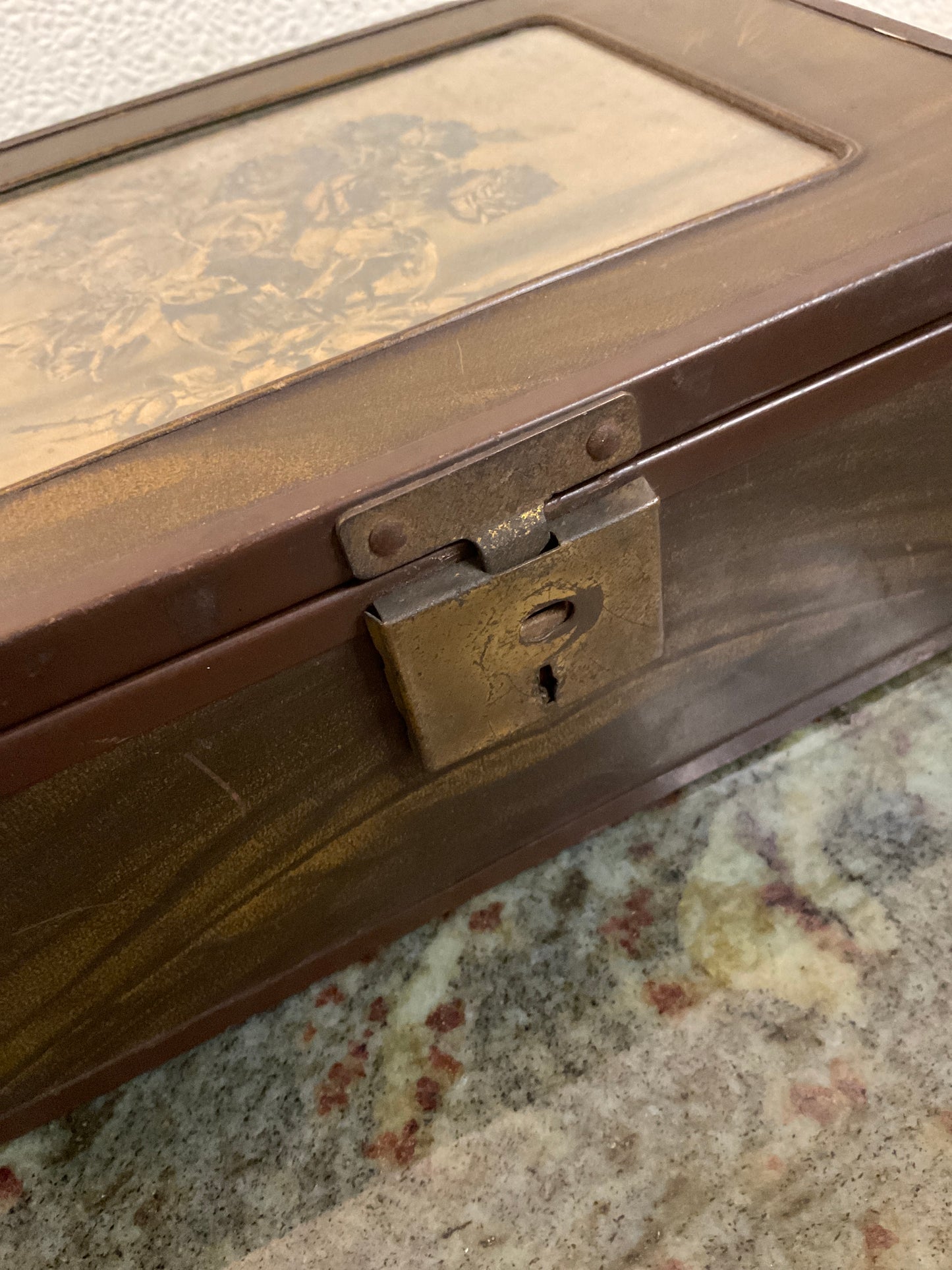 Vintage Floral Trinket Box