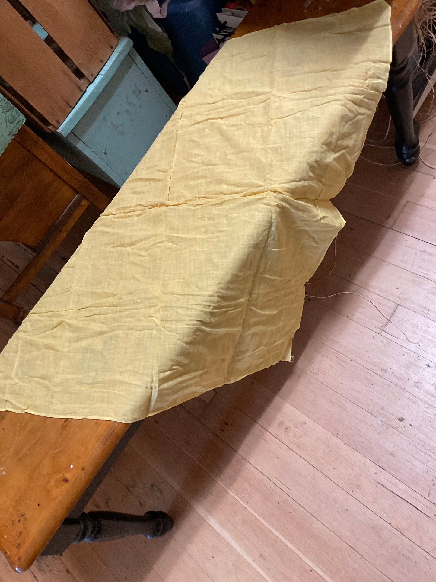Gold/Yellow Cloth Tablecloth 32” x 32”