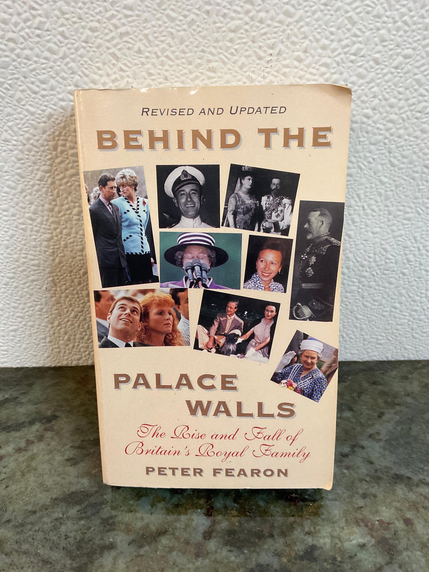 Book 1996 Behind The Palace Walls