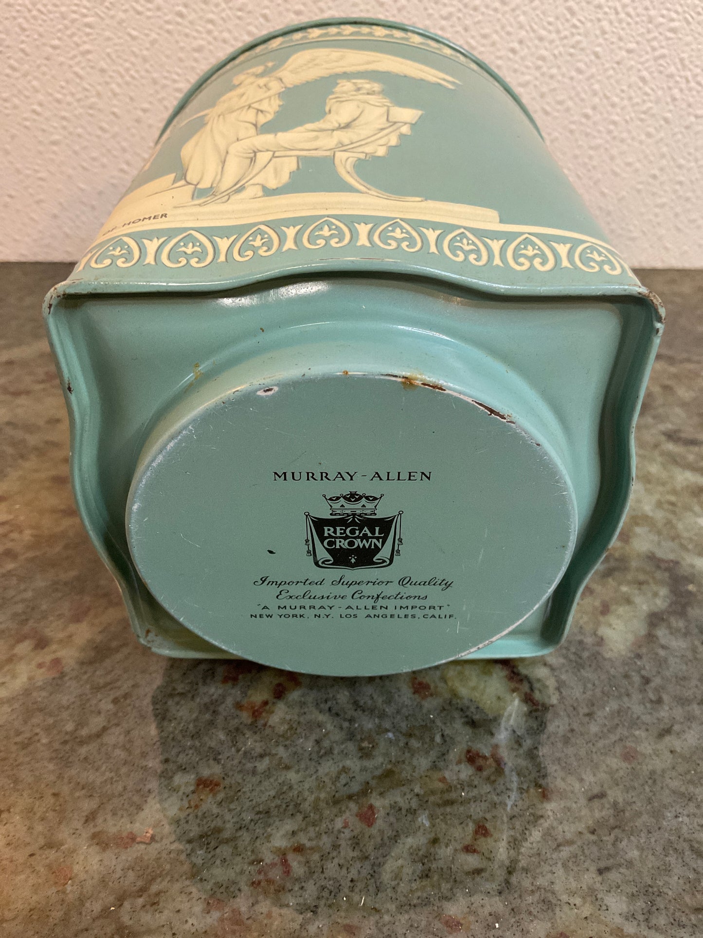 Regal Crown Wedgewood Inspired Tin