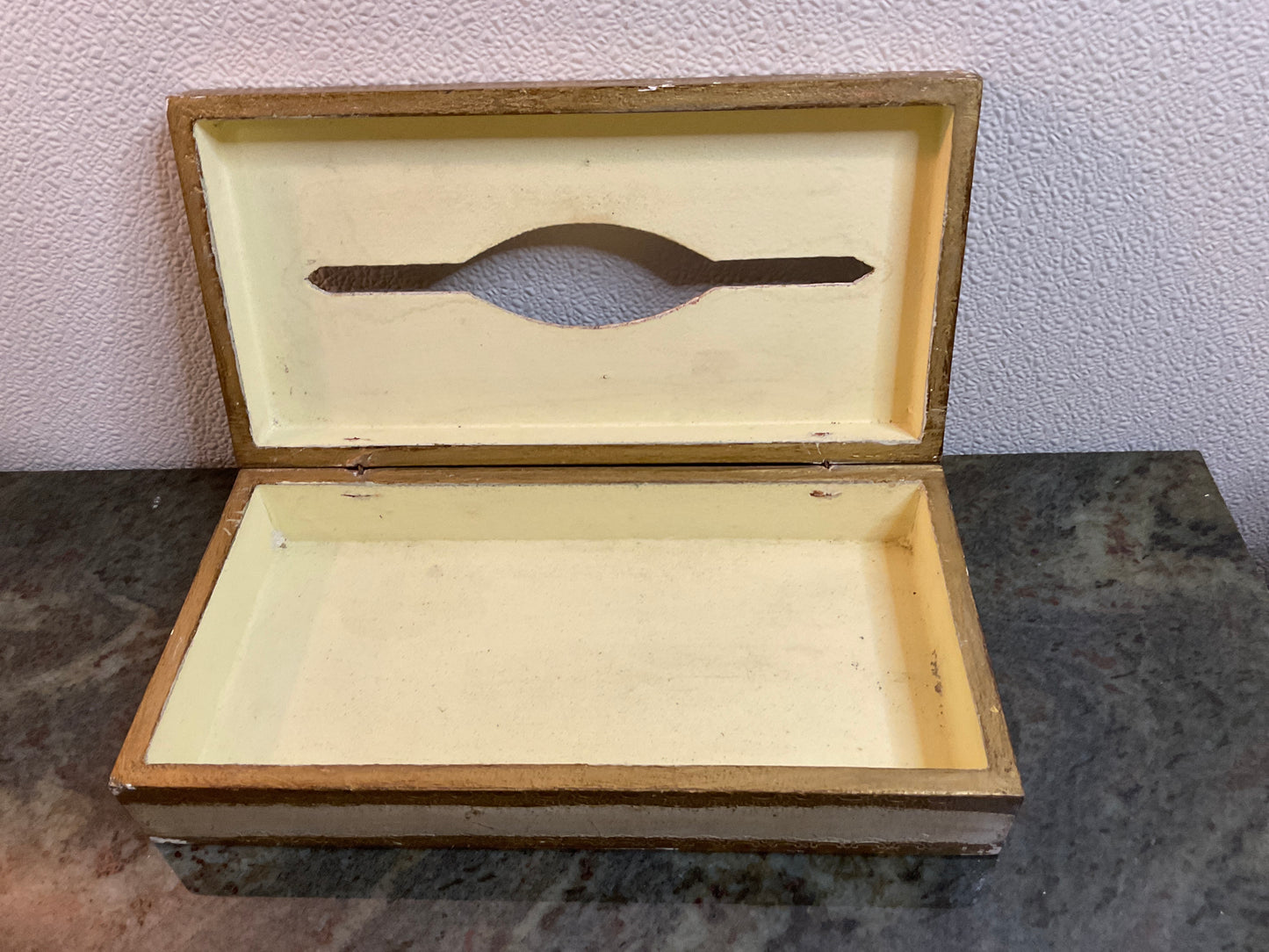 MCM Tissue Box
