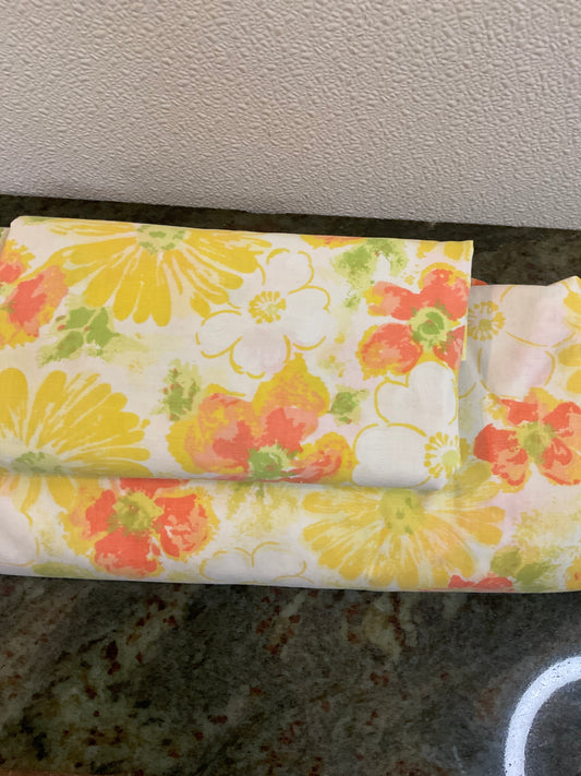 Vintage pillow Case and fitted Bed Sheet