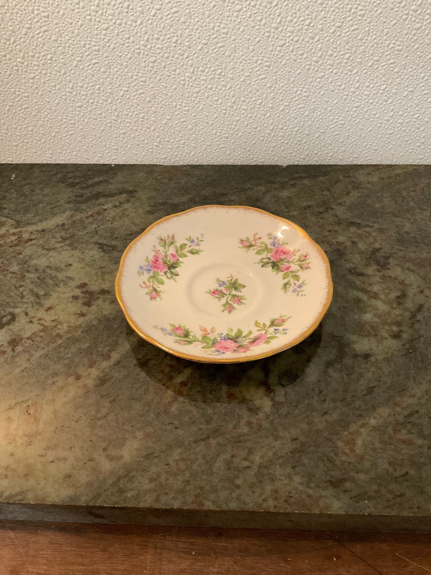 Fine Bone Roslyn China Made in England Saucer