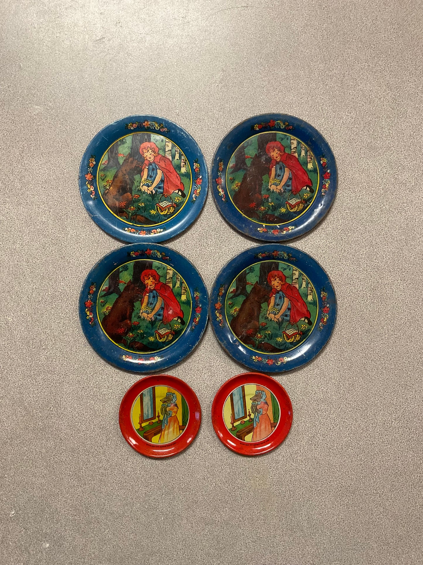 1930’s Ohio Art Little Red Riding Hood Tin Plates 6 piece