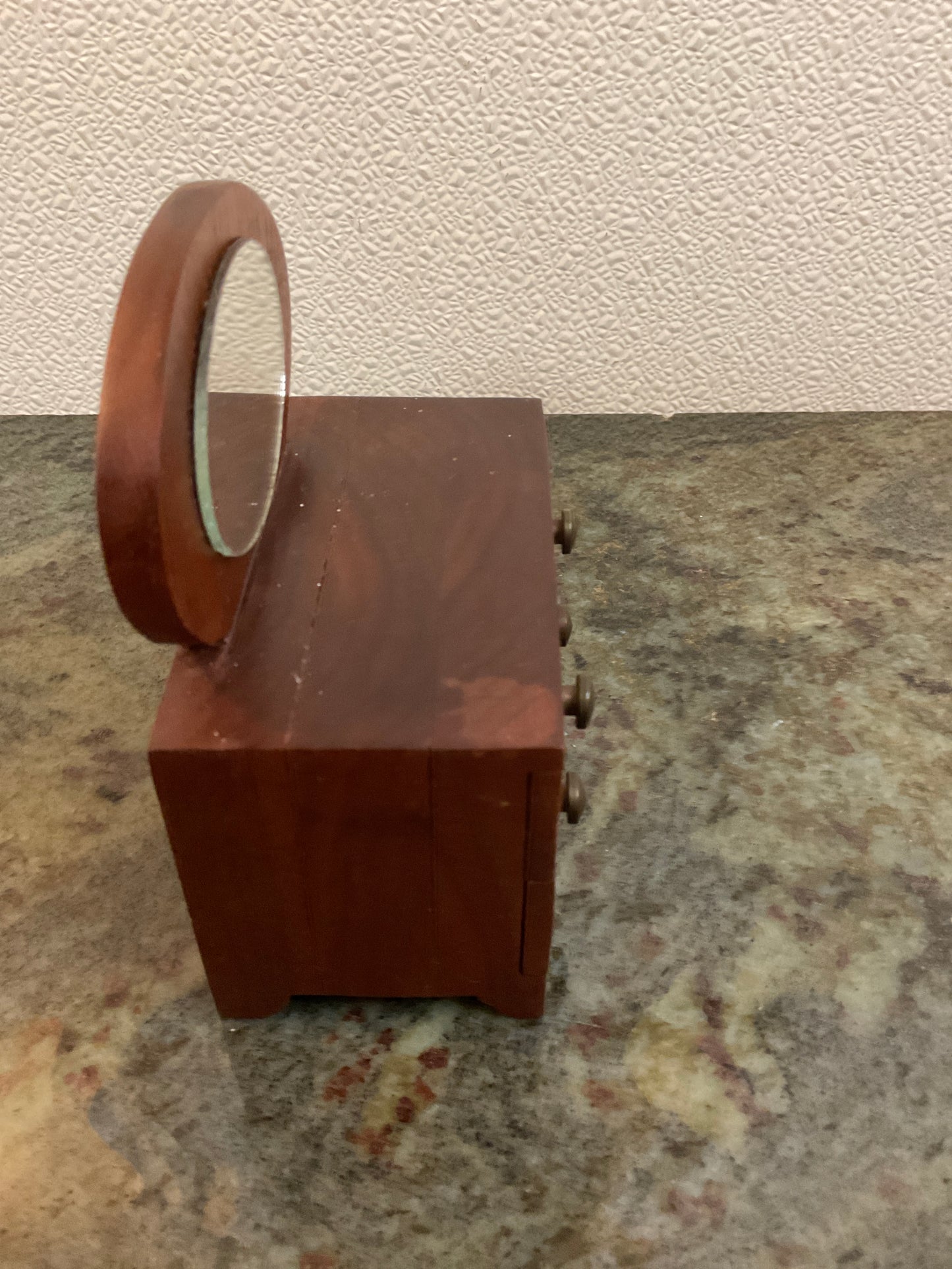 Vintage mini Ring holder/ Jewelry Holder