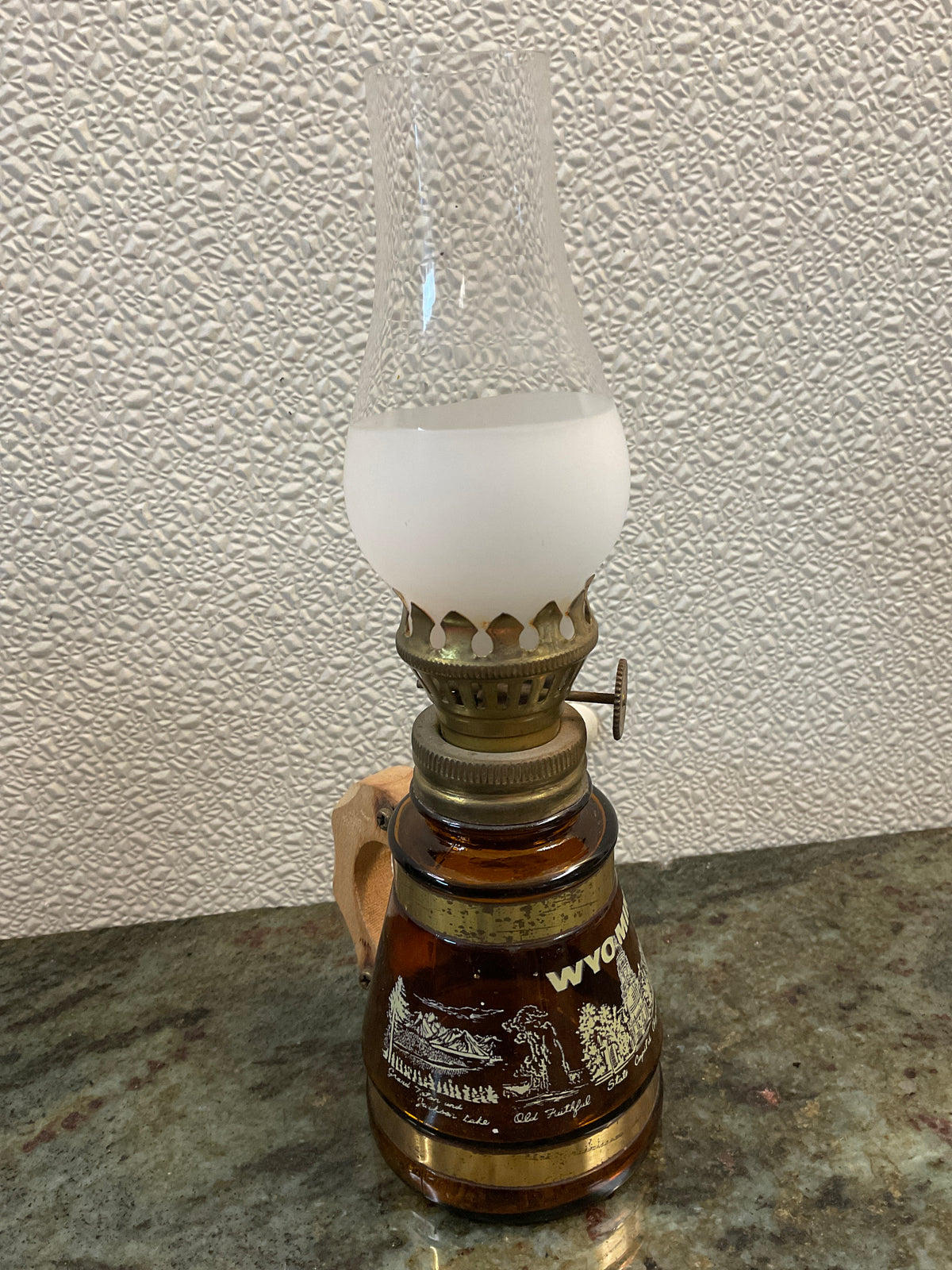 Vintage Wyoming Souvenir Oil Lamp