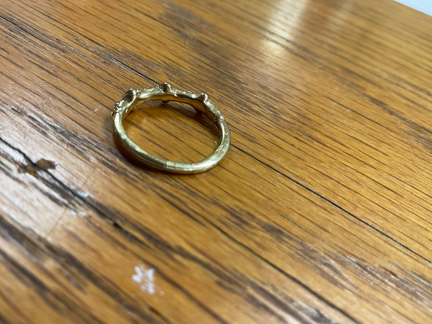 Vintage 11 Crystal Band Ring