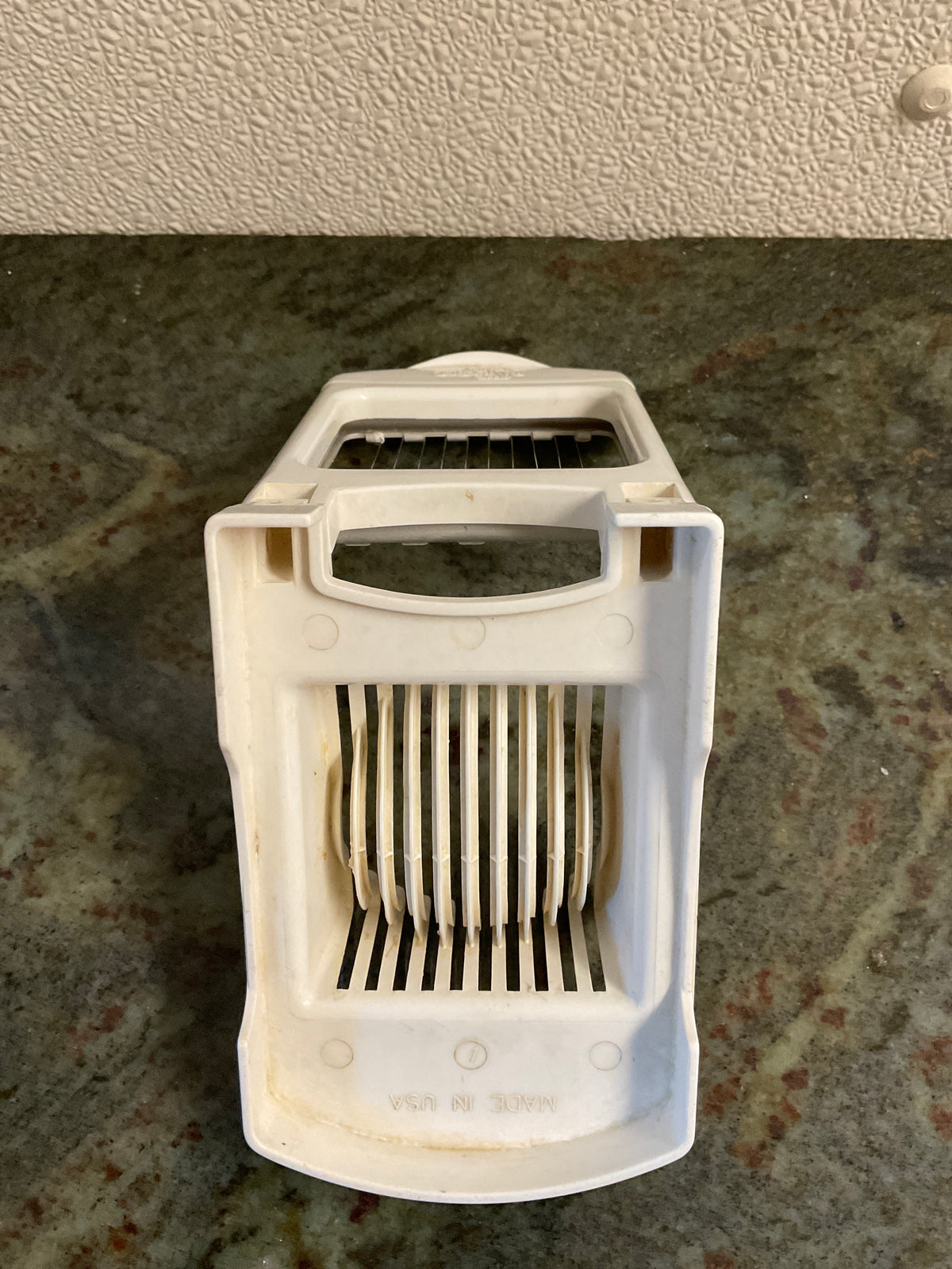 Pampered Chef Egg Slicer