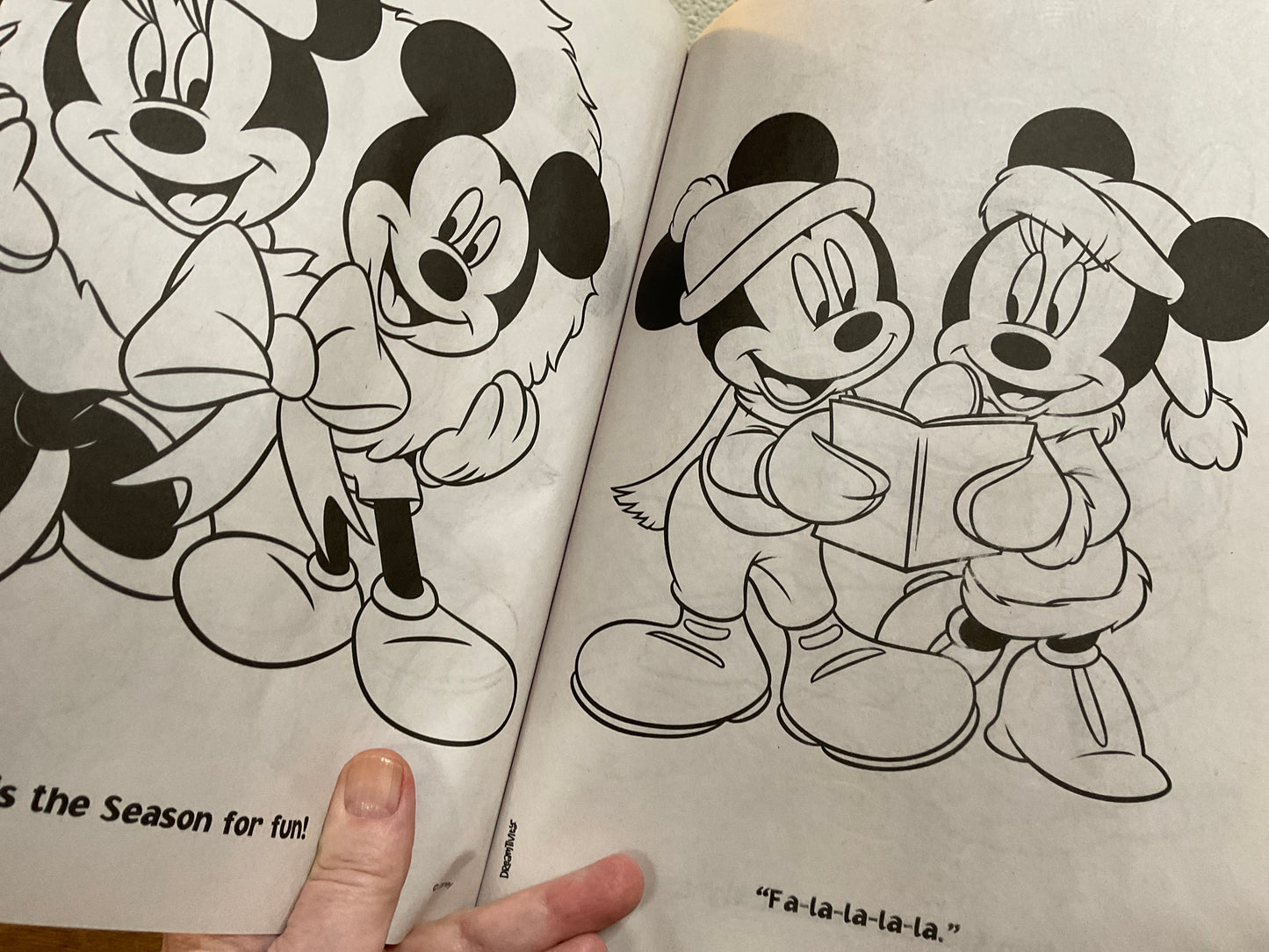 Disney Mickey & Friends Colortivity Gifts of Joy Coloring Book