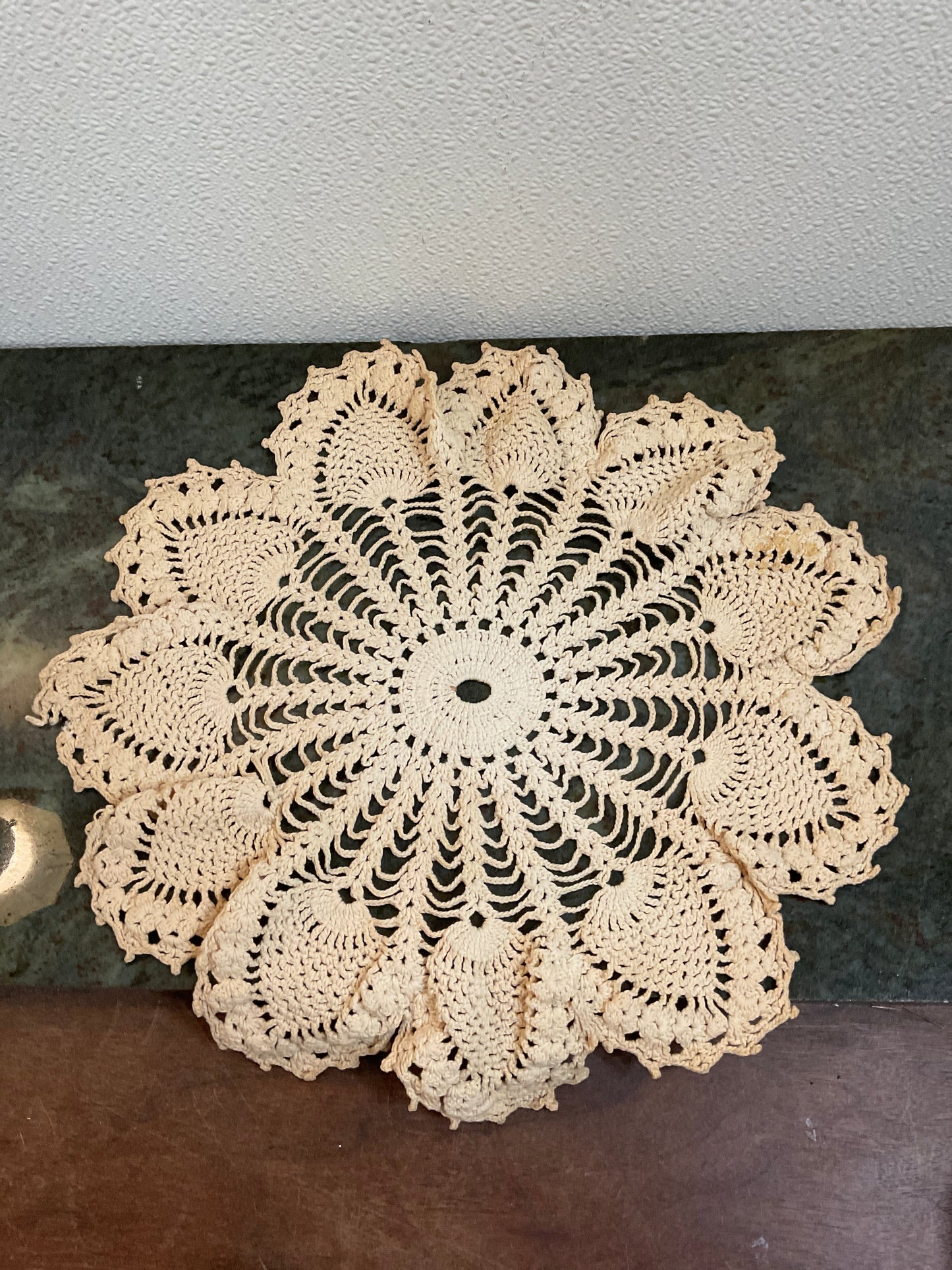 14” Round Scalloped Doily