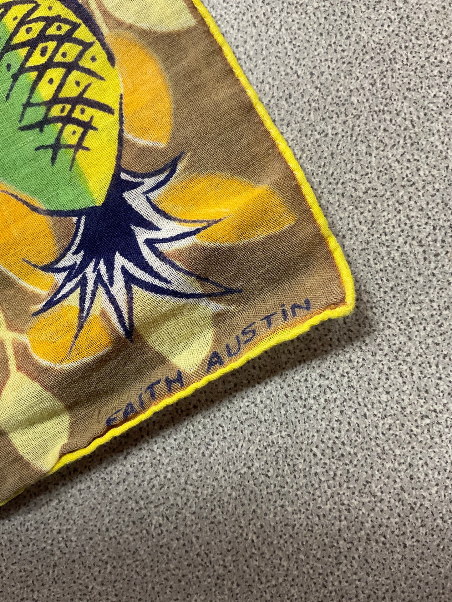 Vtg Faith Austin Pinneapple Handkerchief