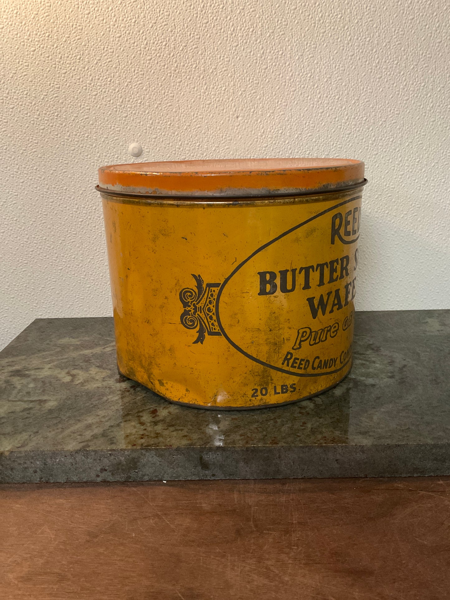 1950’s Reeds Butter Scotch Wafers Tin