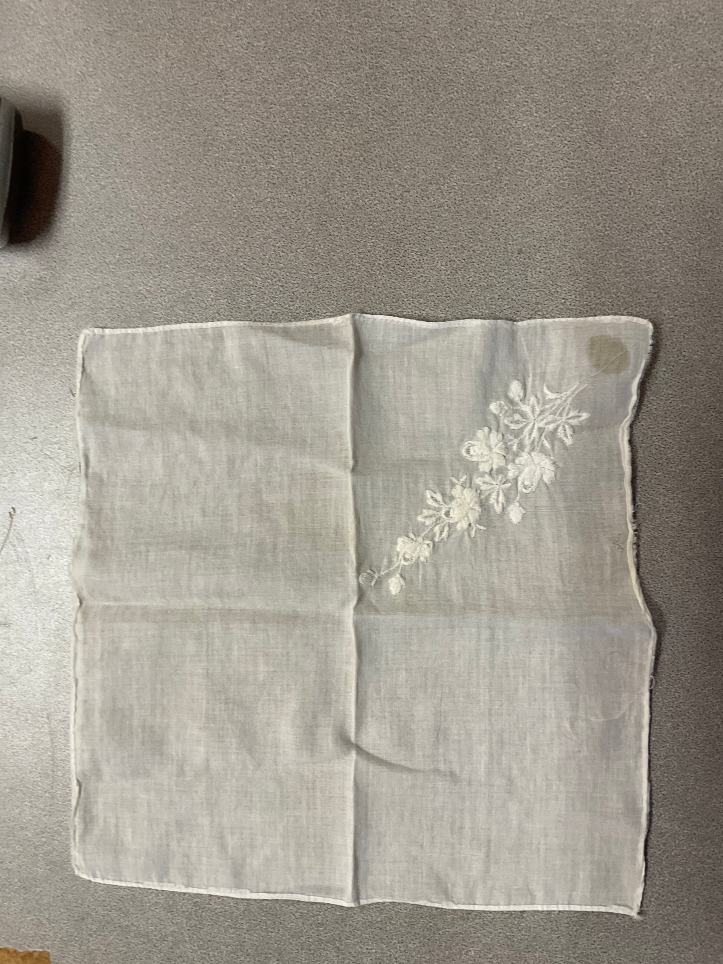 Vtg Embroidered Handkerchief