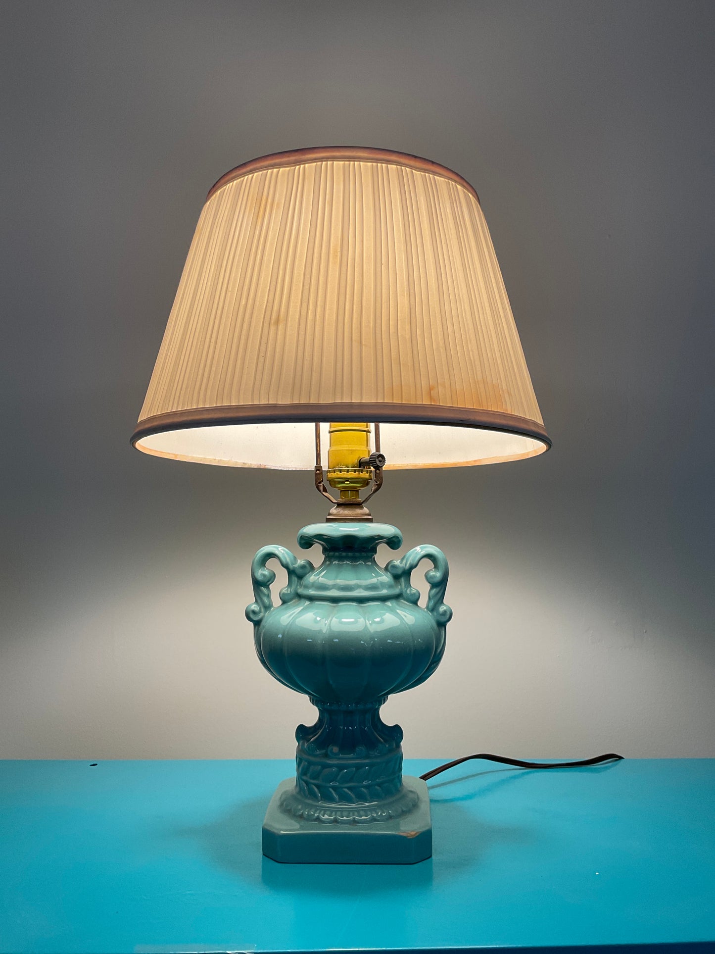 Blue Vintage Ceramic Lamp