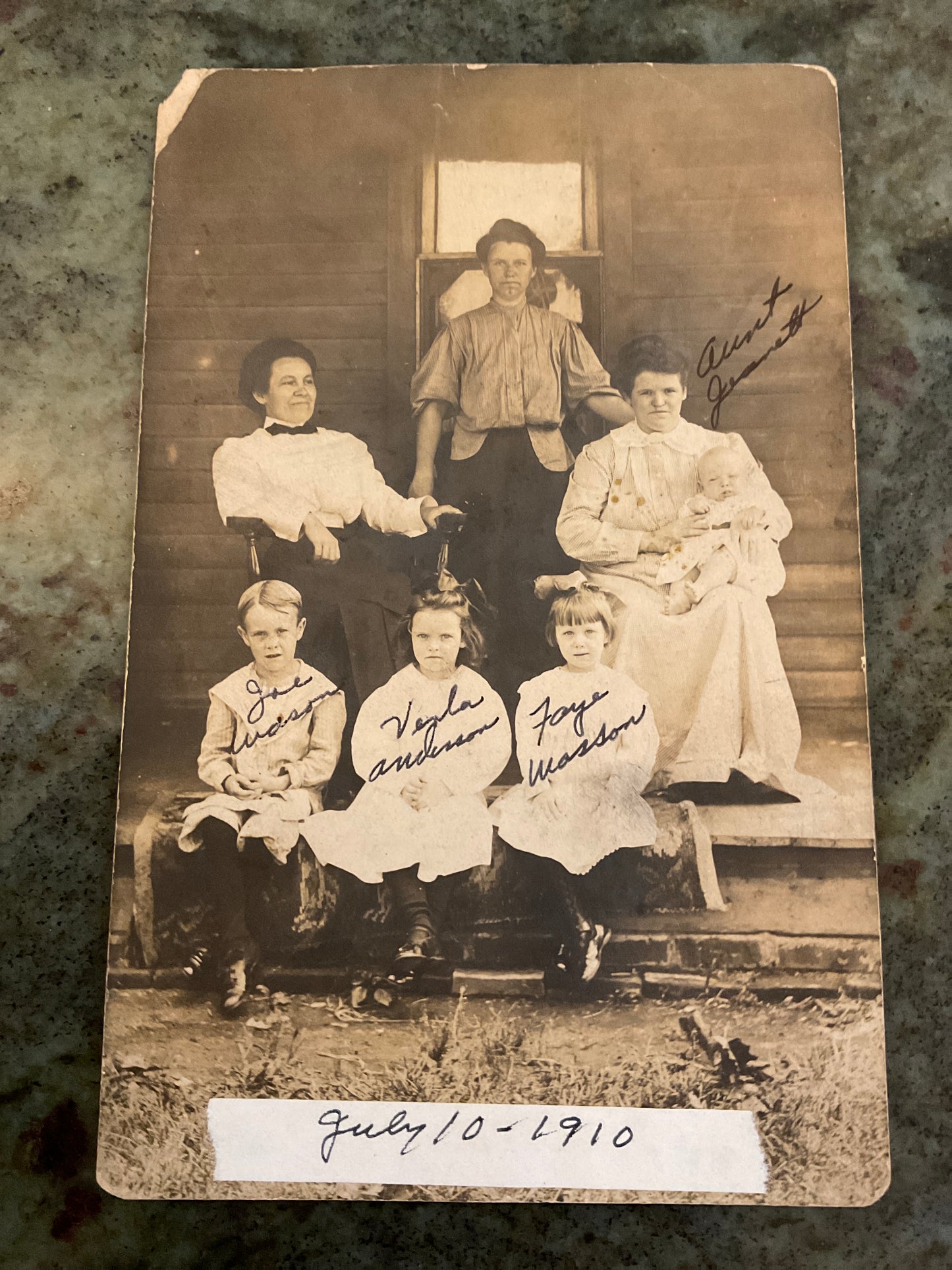 Photo Postcard 1910 Seven Poeple