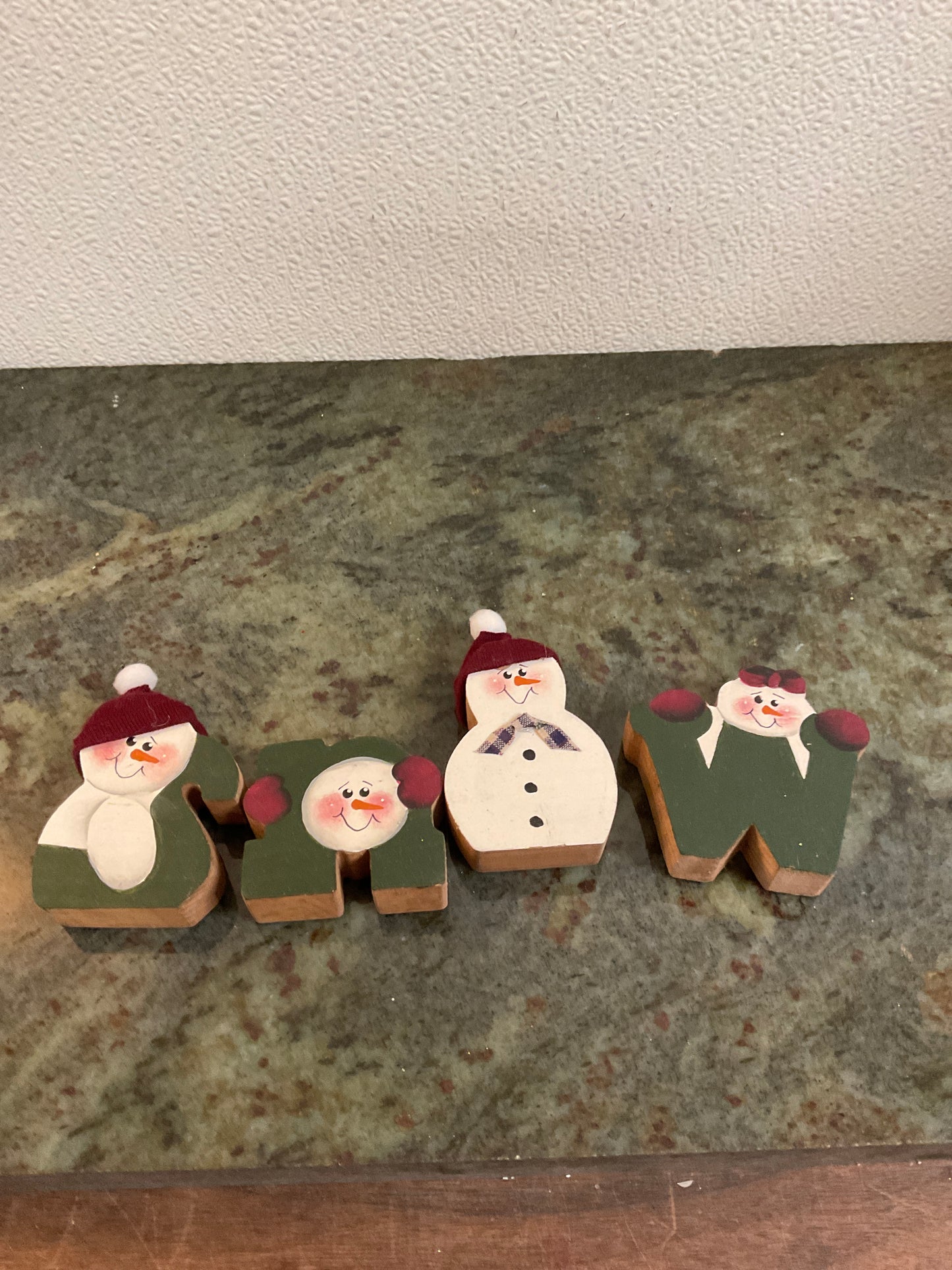 “SNOW” Wood Snowman Decor