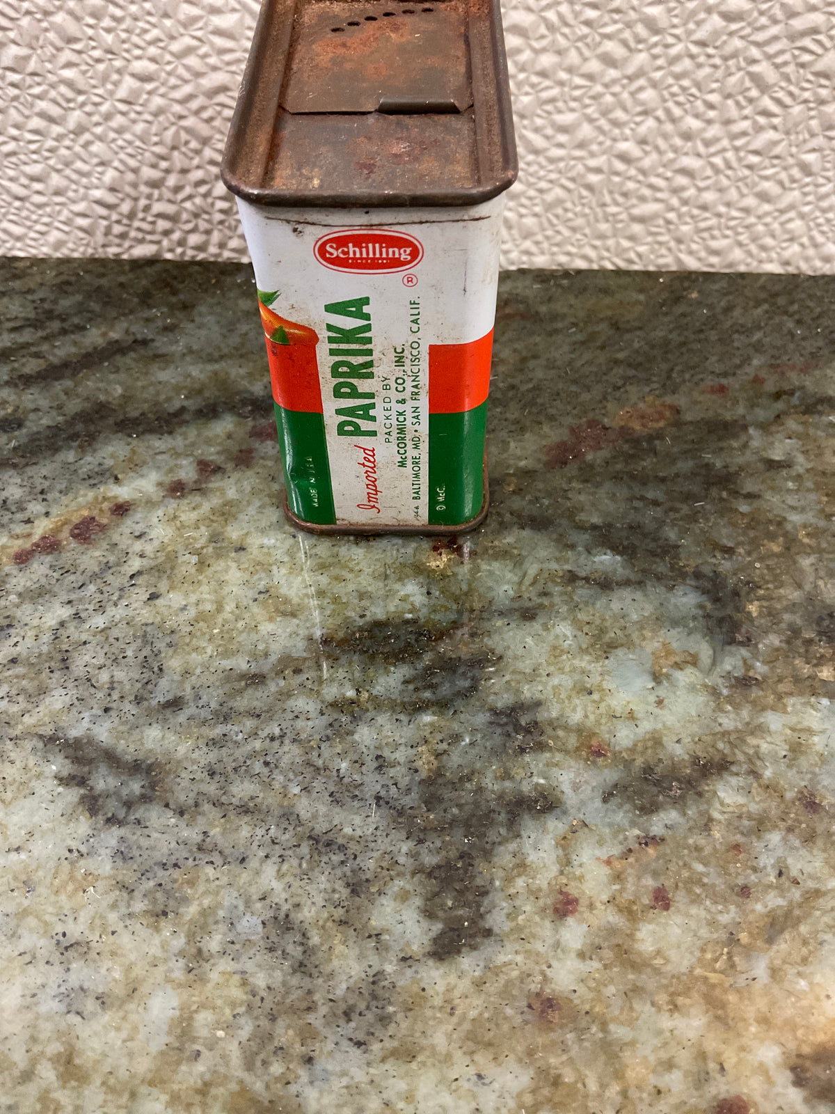 Schilling Paprika Spice Tin