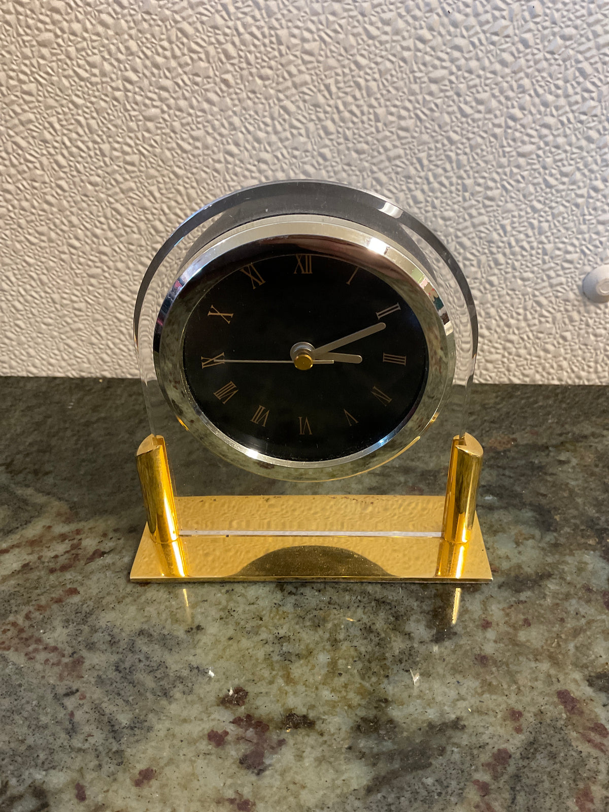 Face Desk Clock