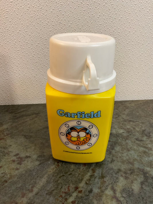 Vintage 1978 Garfield Thermos