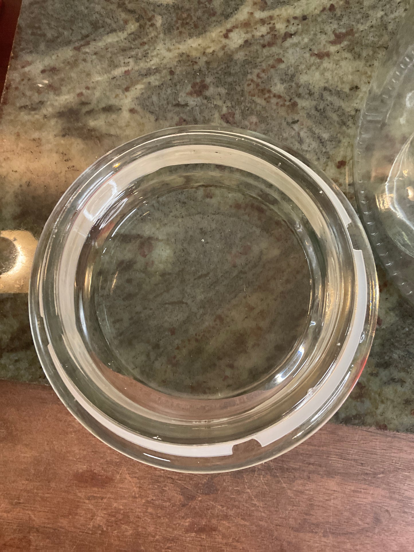 Hampton Glassware Co. 2.5 Gallon Dispenser With Metal Spigot/Wood Handle