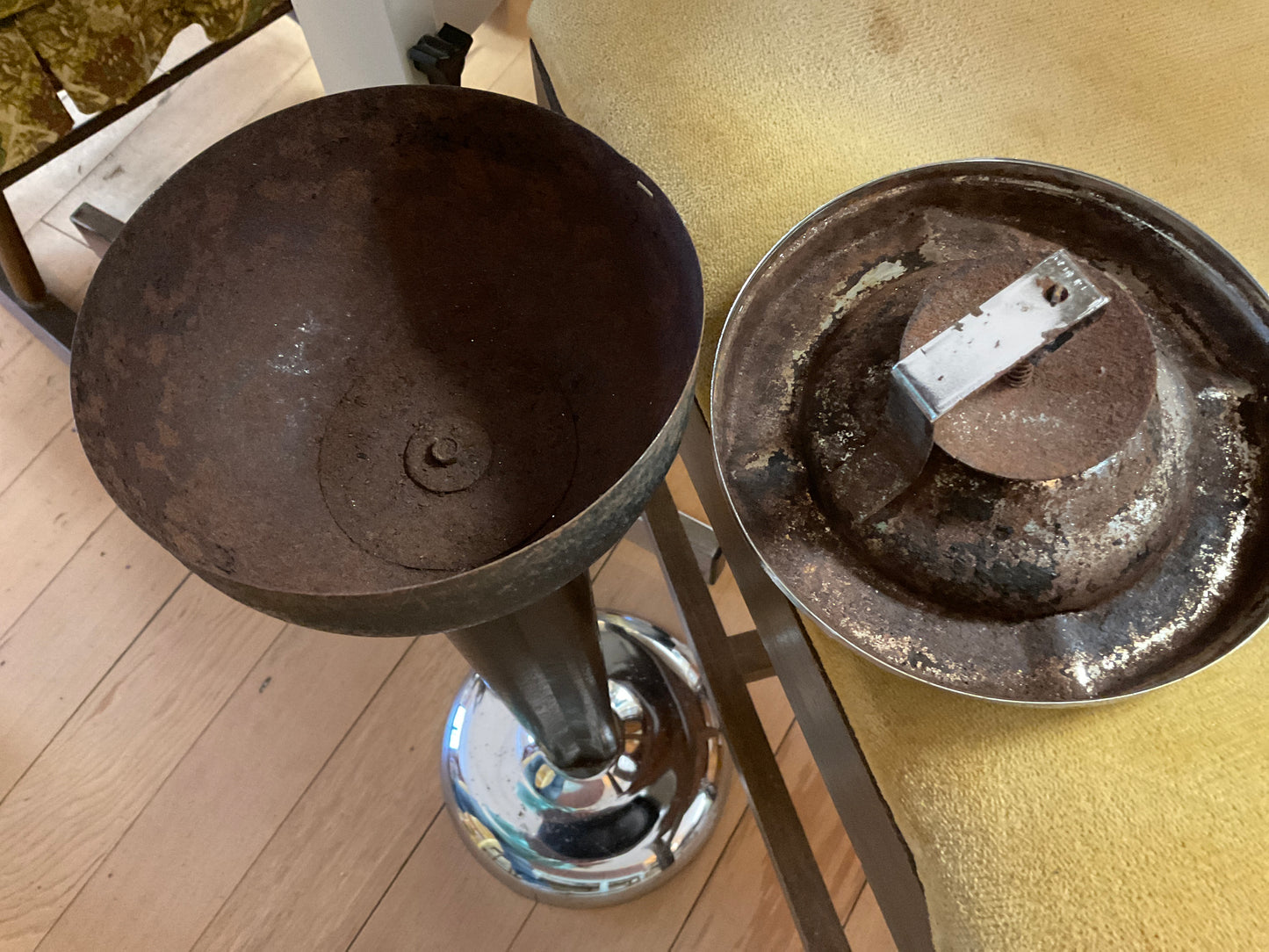 Retro Tall Floor Style Metal Ashtray