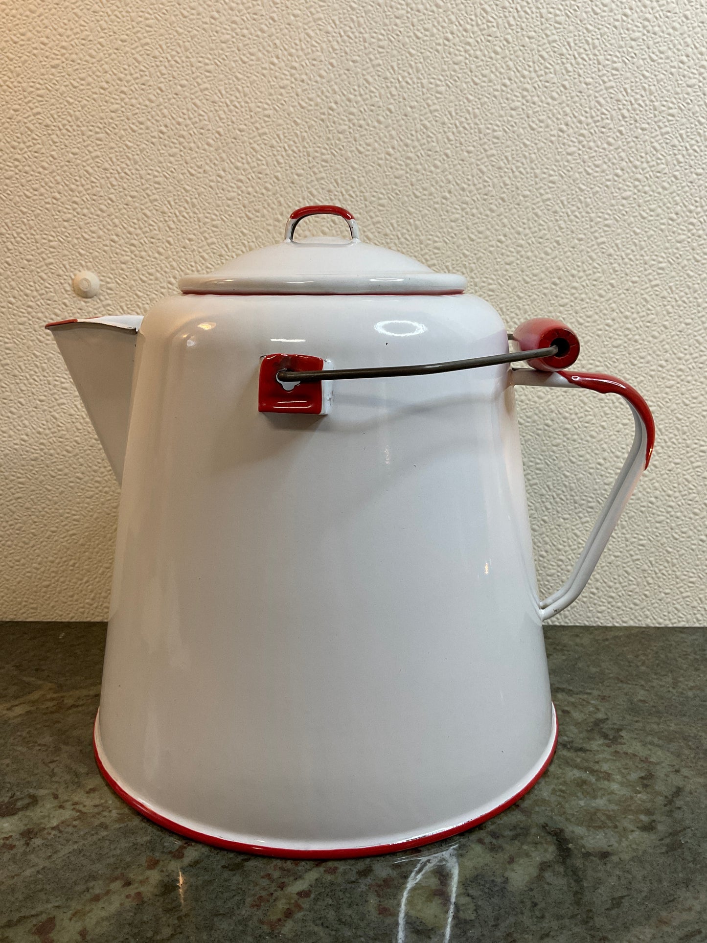 1940s En Coffee Pot