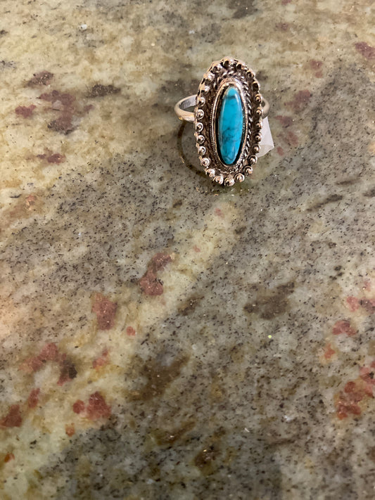 Vintage Oval Turquoise Ring