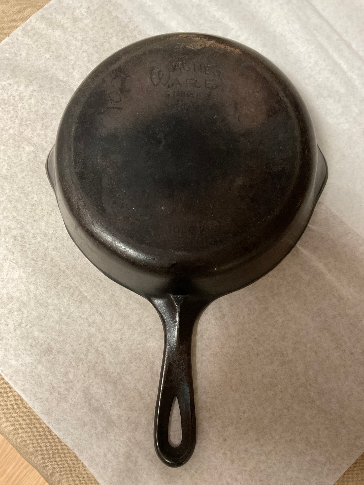 #9 Wagner Ware Cast Iron Skillet