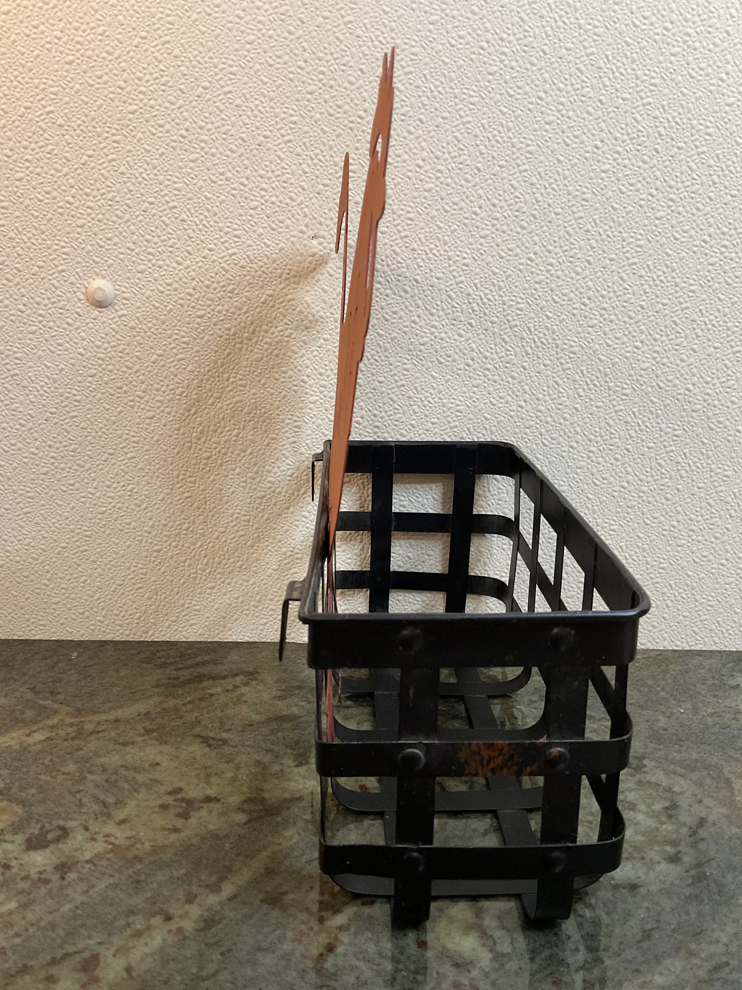 Rooster Metal Basket