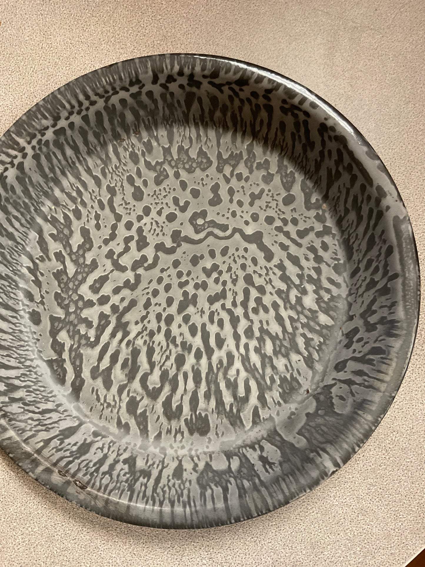Granite Pie Pan