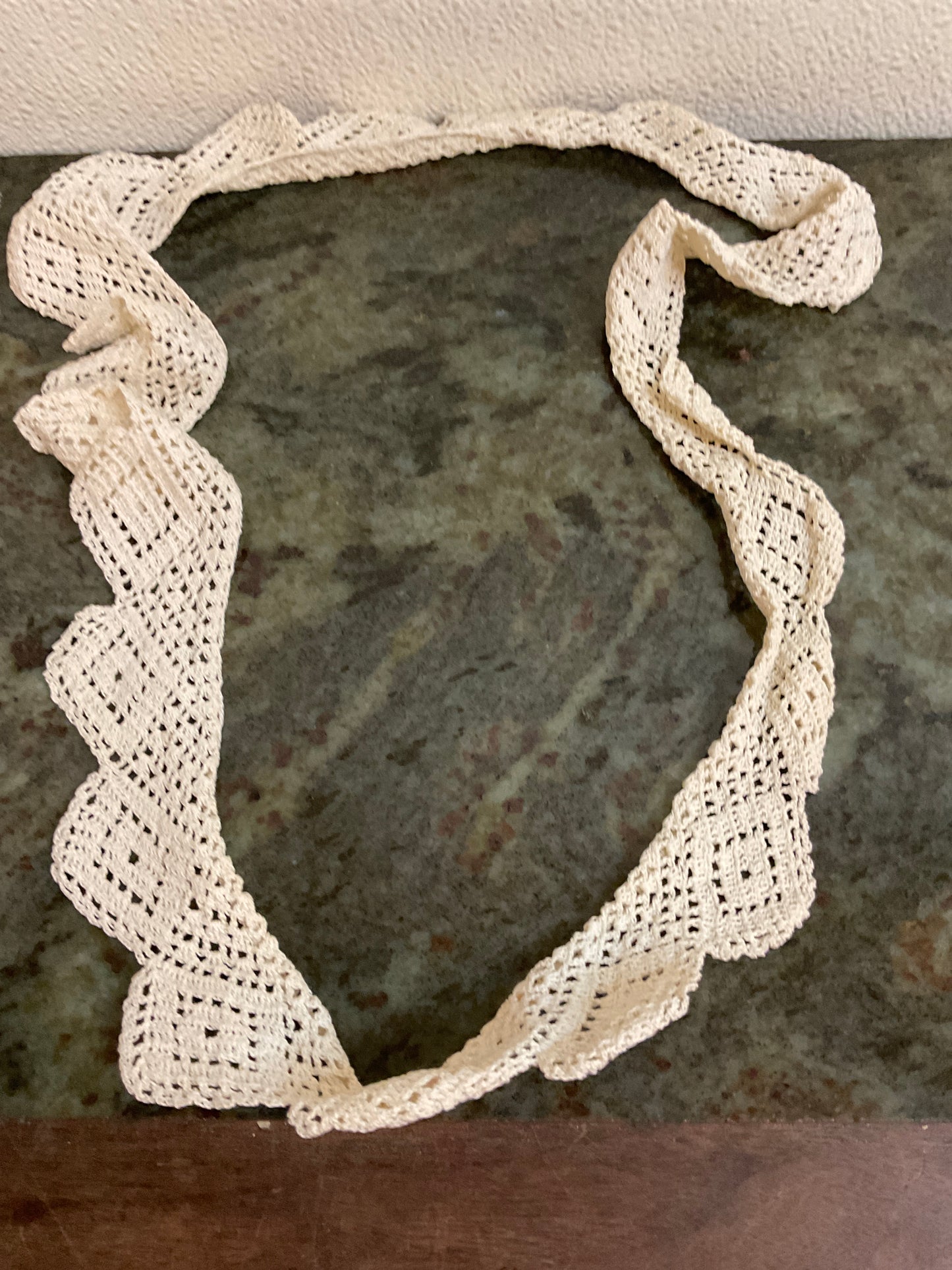 Vintage Crochet Scalloped Trim