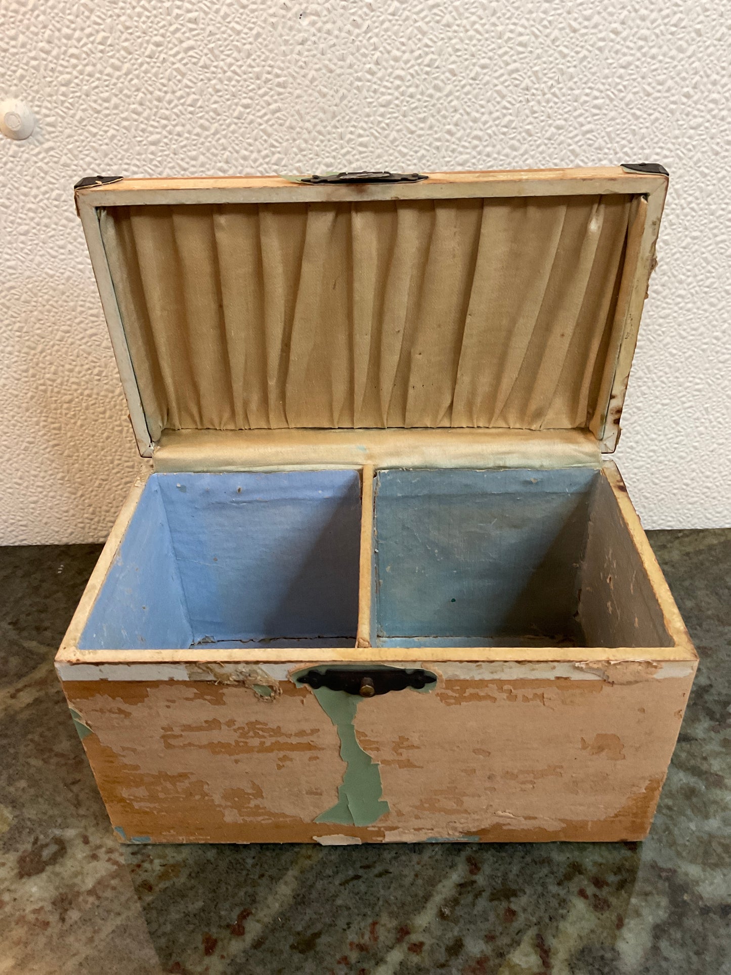 Vintage Wooden Divided Keepsake Box