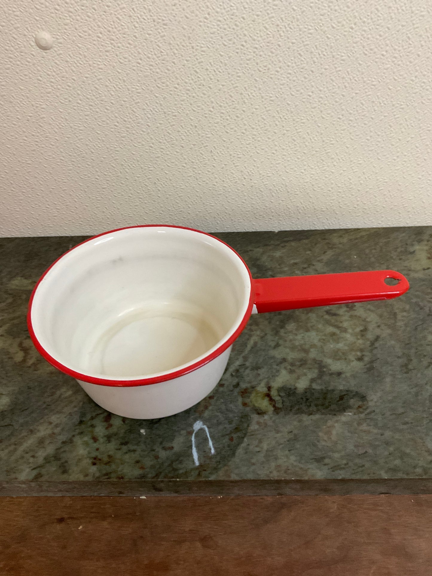 Vintage Enamelware Saucepan - Large