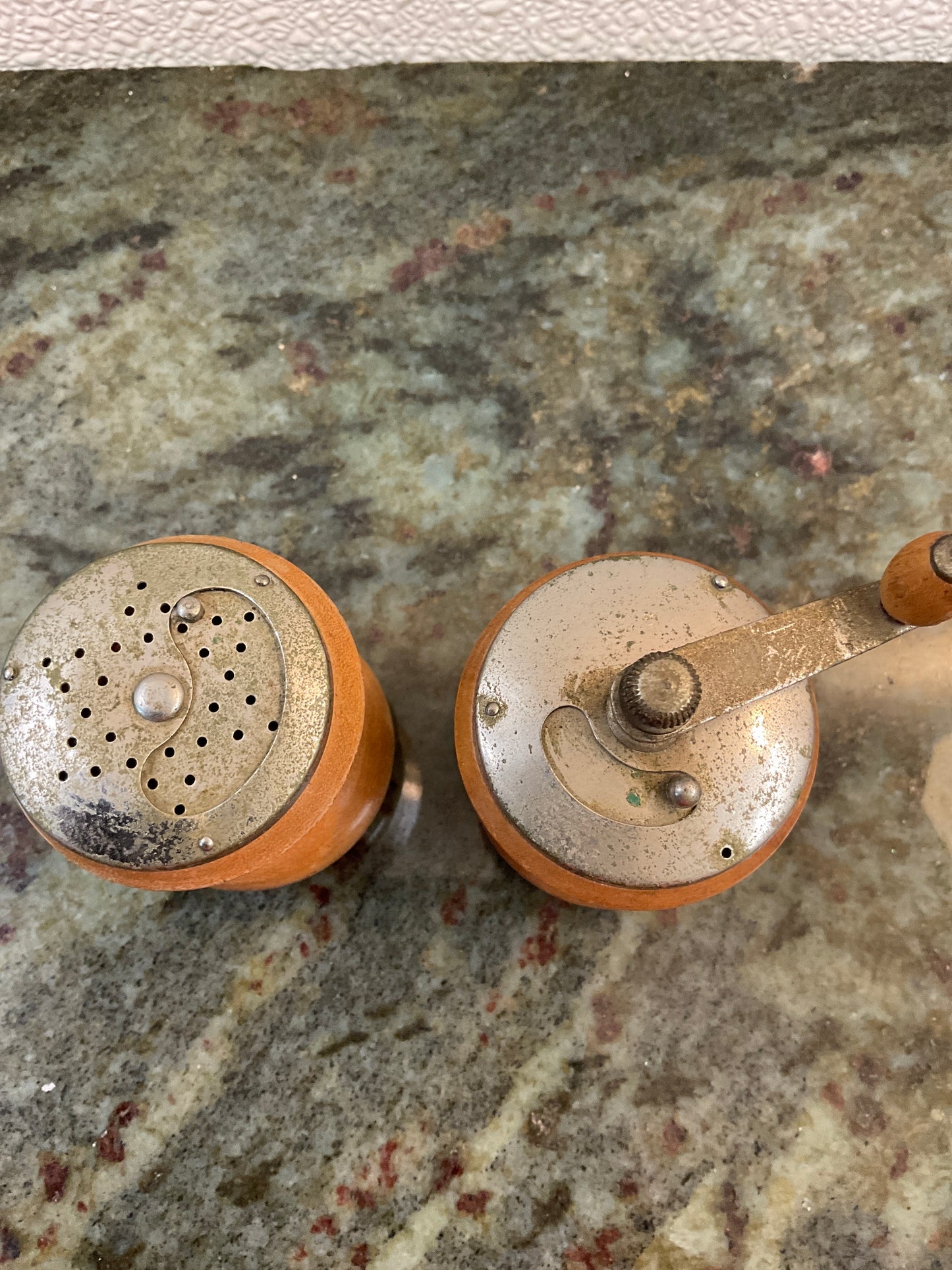 Vintage Japan Salt &Pepper Shaker/ Grinder