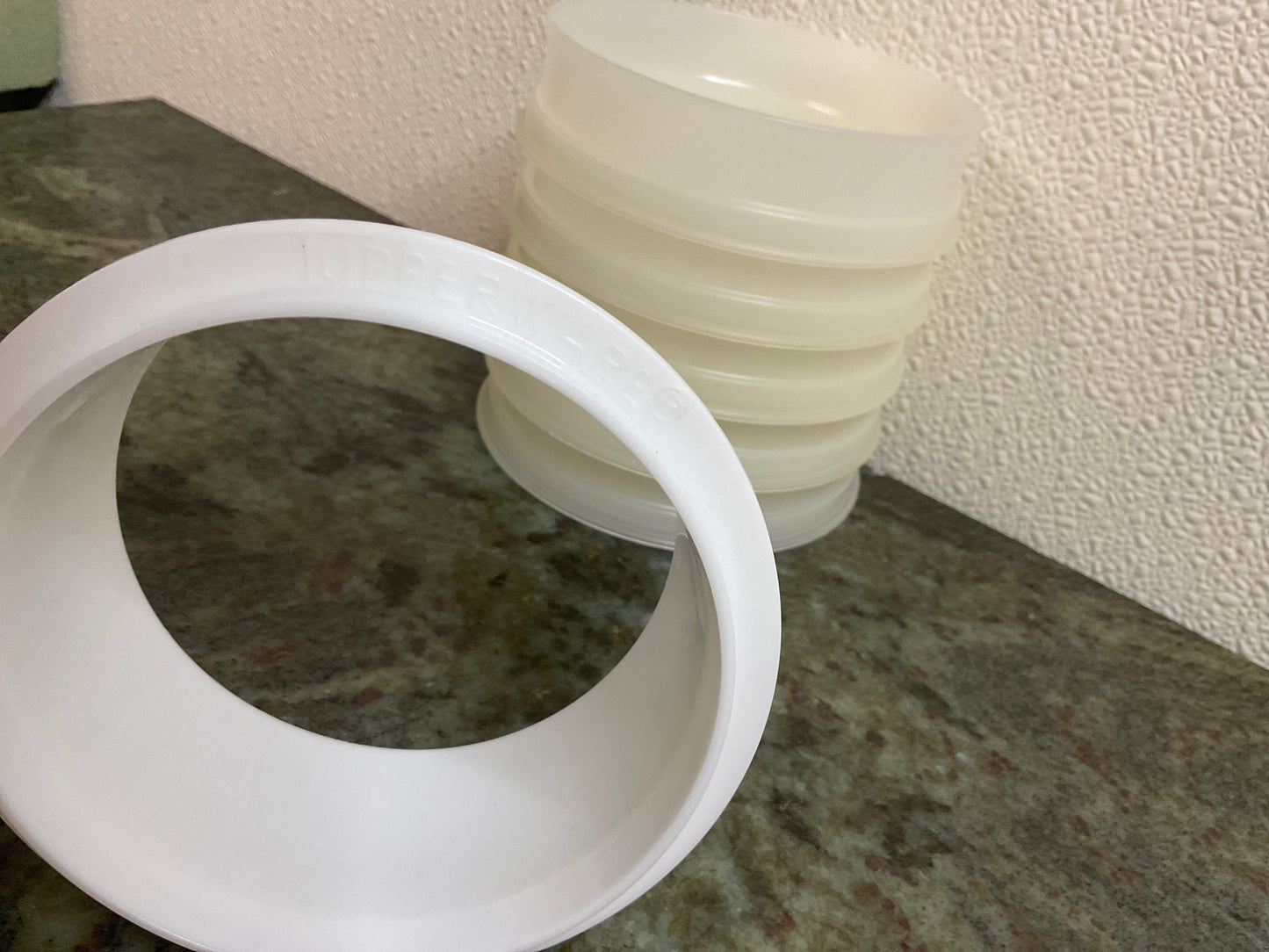 Tupperware Hamb Press