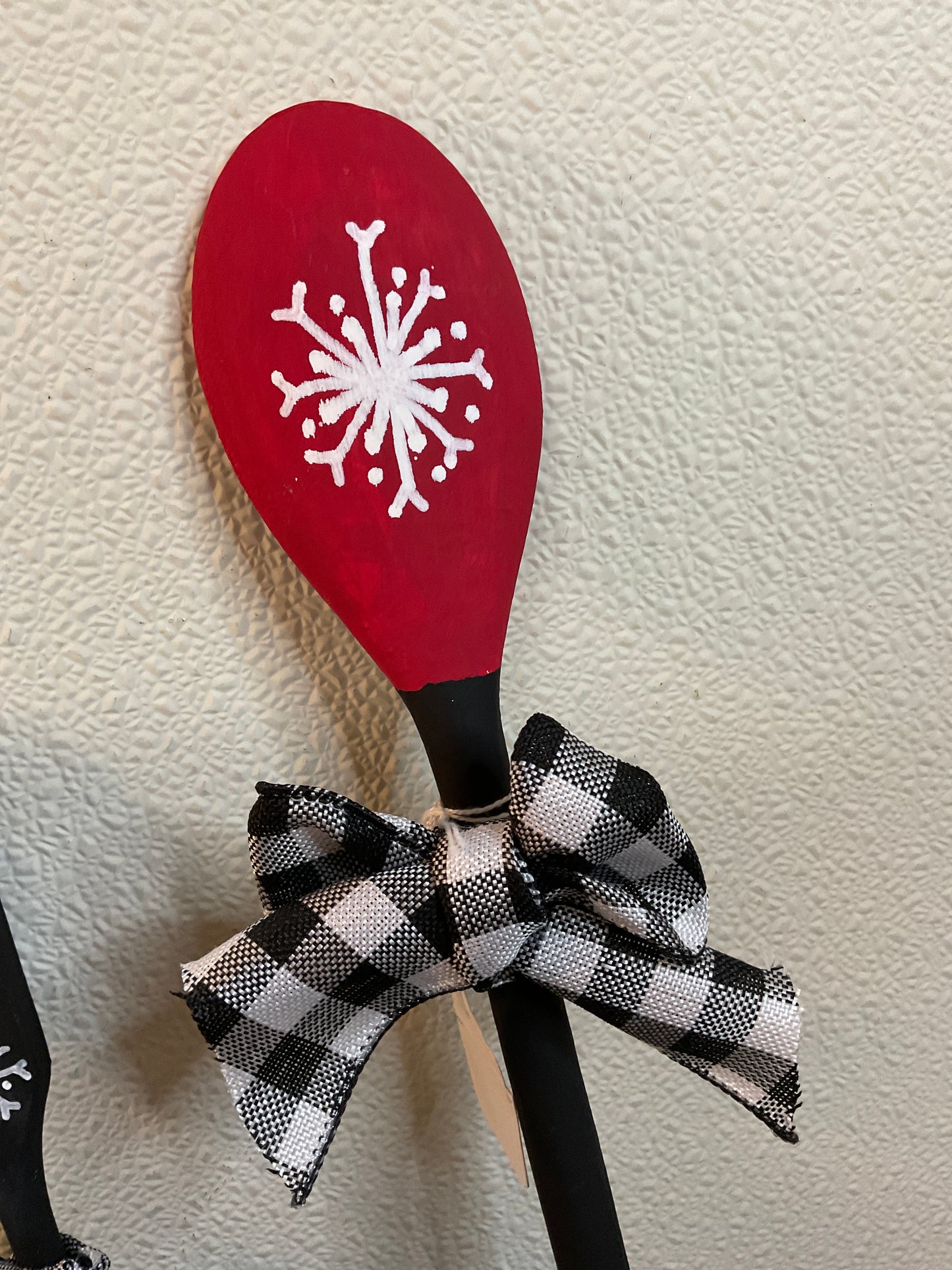 16” Snowflake Red/Black/Bow Wood Spoon
