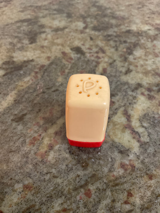 Vintage Federal Tool Cream Pepper Shaker