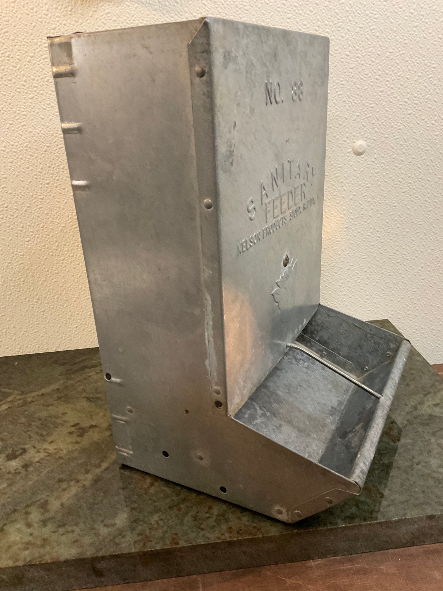 Vtg #88 Galvanized Feeder by Nelson
