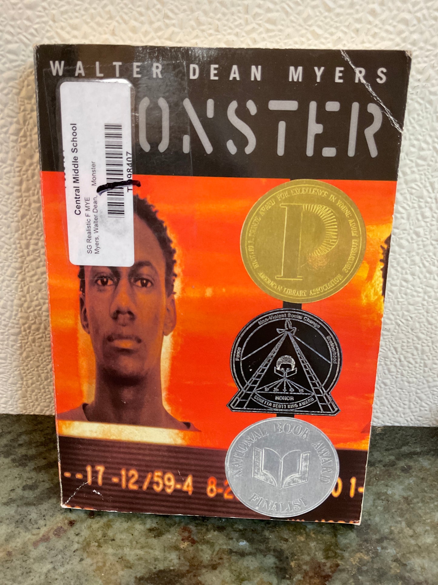 Book 1999 Monster by Walter Dean Myers
