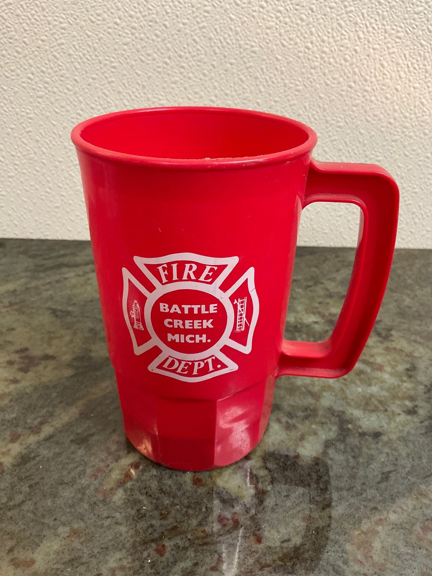 Battle Creek Michigan Fire Dept Plastic Mug
