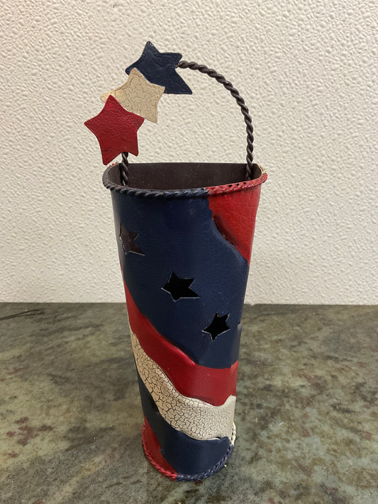 Americana Metal Wall Holder