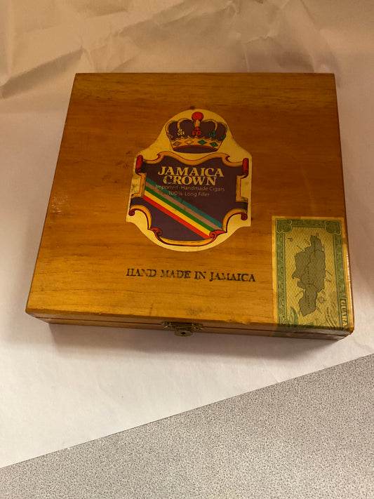 Jamaica Crown Cigar Box
